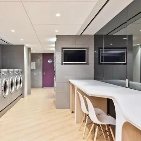 Black Pearl Old Town Apartment *